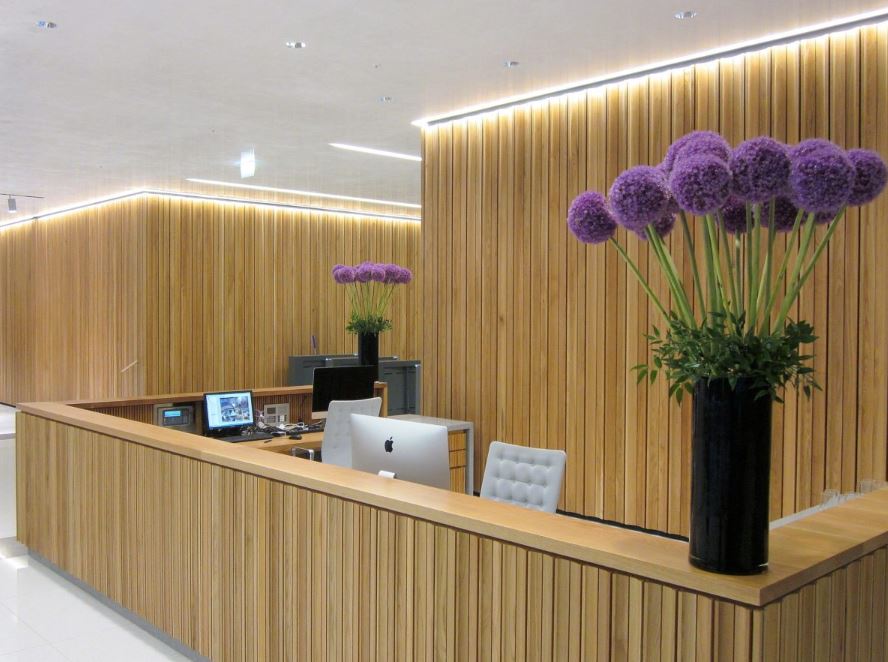 Flowers for Your Office Reception